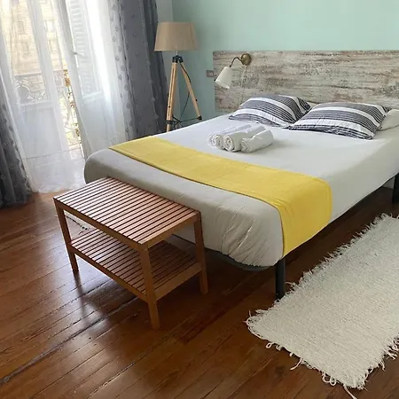 Kasa Reina Ht Lss00215