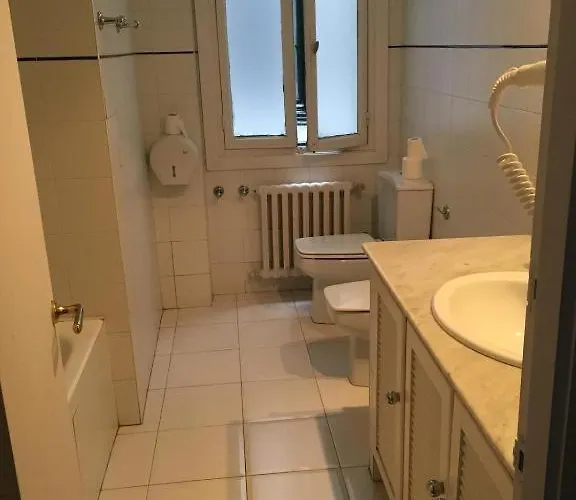 Rum i privatbostad Kasa Reina Ht Lss00215