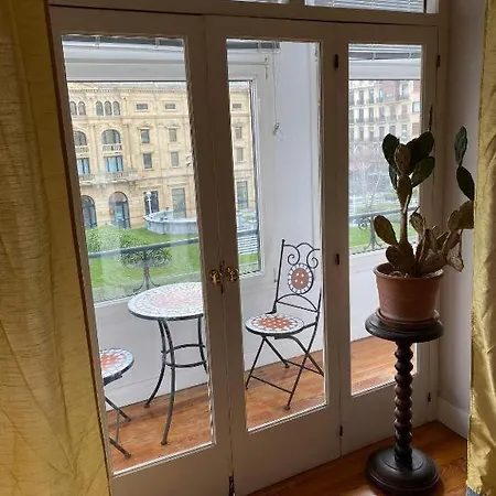 Kasa Reina Ht Lss00215 * San Sebastian