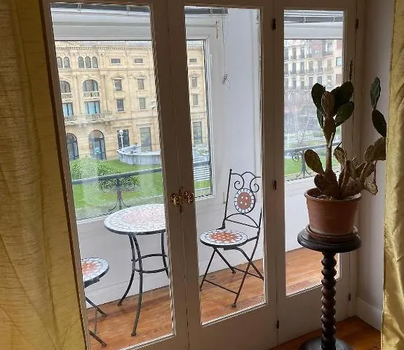 Kasa Reina Ht Lss00215 * San Sebastián